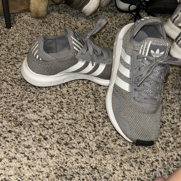 Grey and white adidas sneakers size 4 women’s - Picture 2 of 5